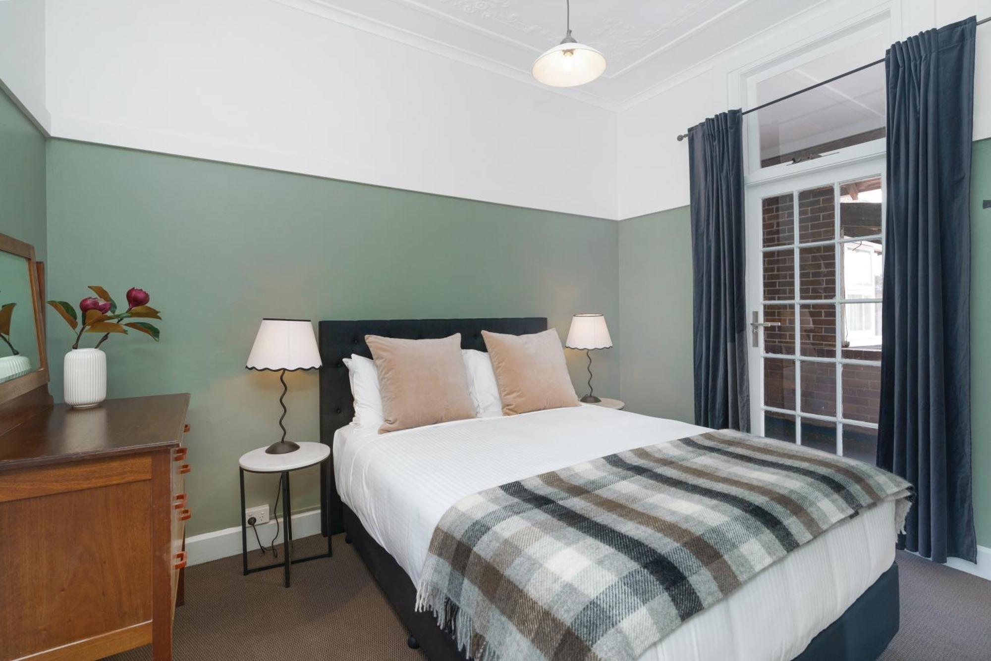 Bundanoon Hotel Exterior photo
