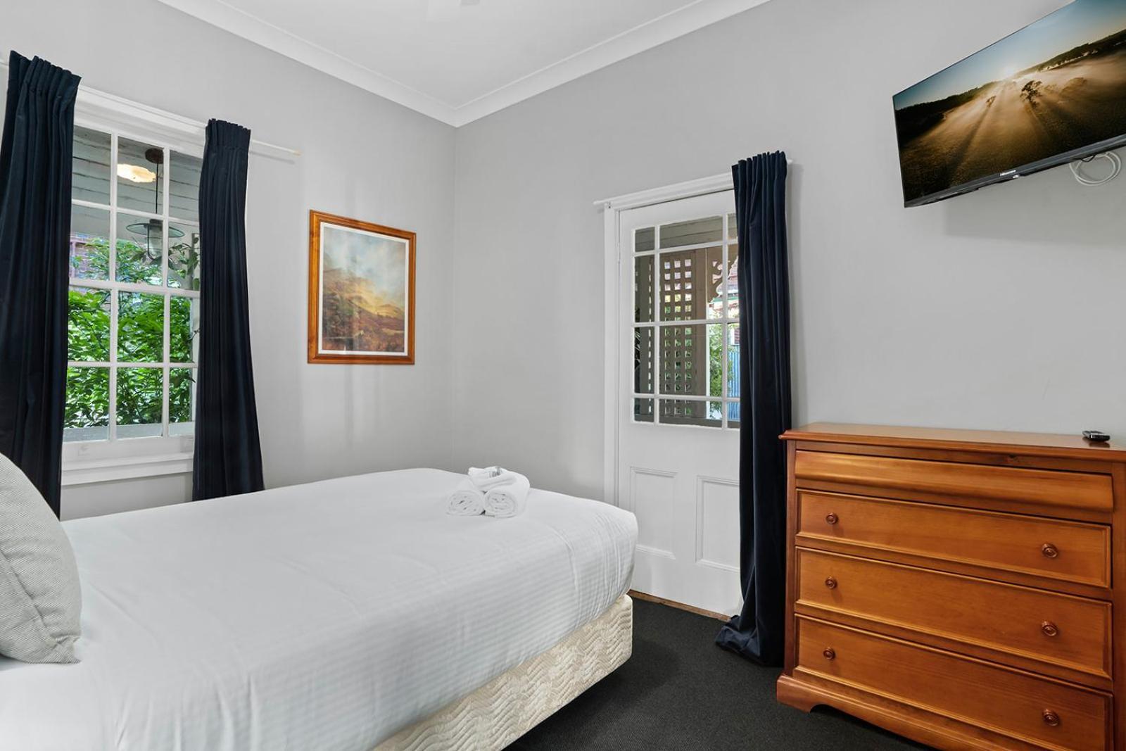 Bundanoon Hotel Exterior photo